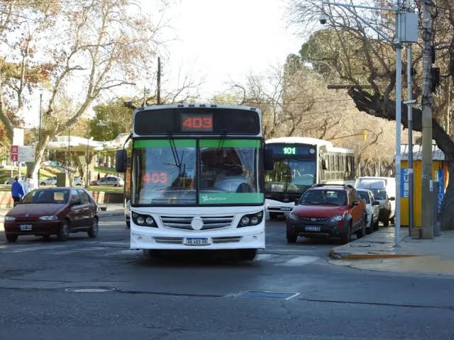 La UTA levantó el paro y este viernes habrá colectivos con normalidad