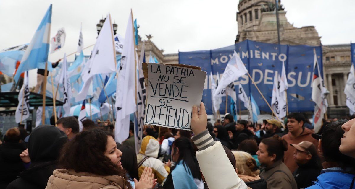 El costo político de una batalla perdida y las fracturas internas que dejó la ley de Inviolabilidad de la Propiedad Privada