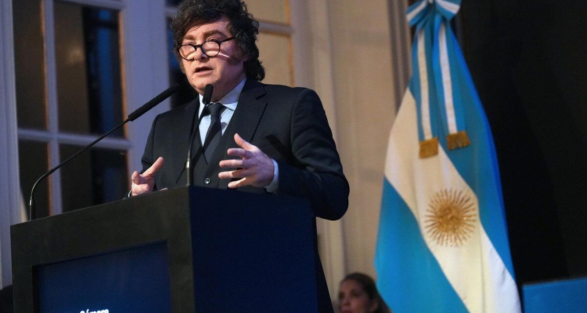 El Gobierno se esfuerza por instalar la reelección de Javier Milei, pero la campaña 2027 todavía no cobró forma