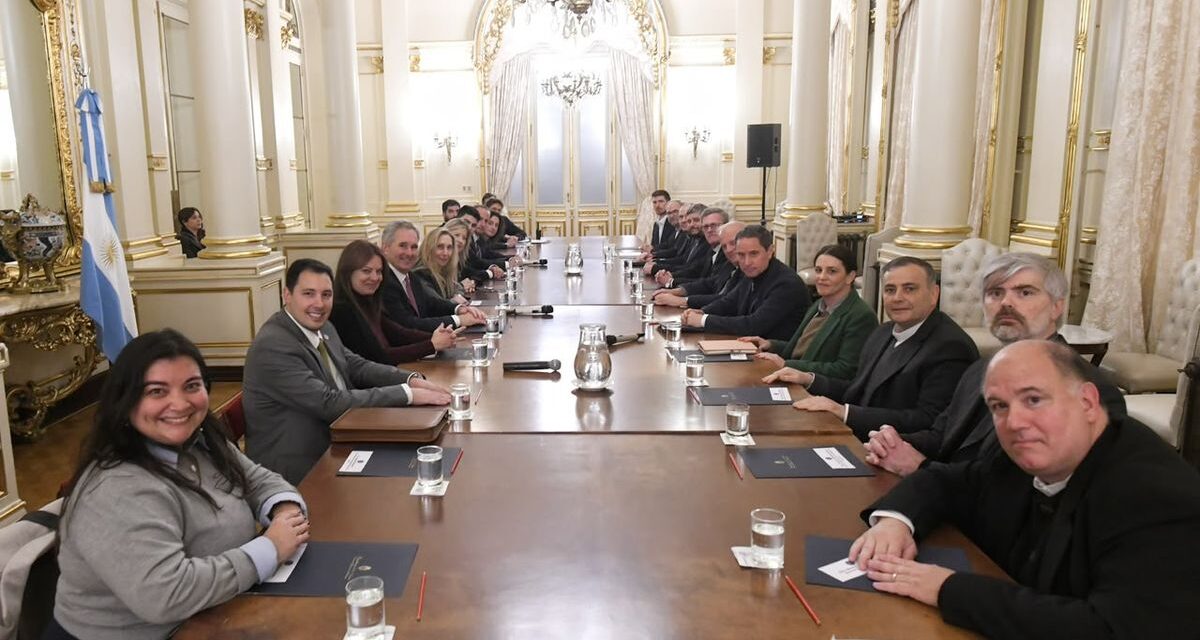 Karina Milei se reunió con la Iglesia y avanzó en la organización de la visita del papa León XIV