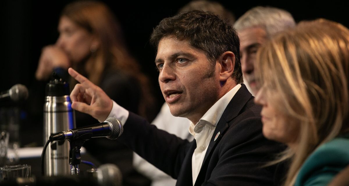 Después de empujar a millones, el Presidente les echa la culpa