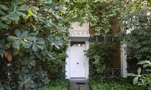 La casa de Salvador Allende que Chile no pudo convertir en museo ahora será una oficina