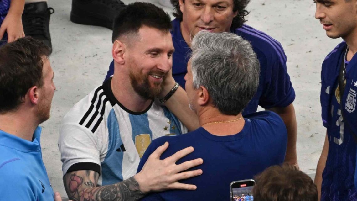 El duelo de Lionel Messi tras la muerte de su padre: se quedó en el país sin fecha de regreso a las canchas