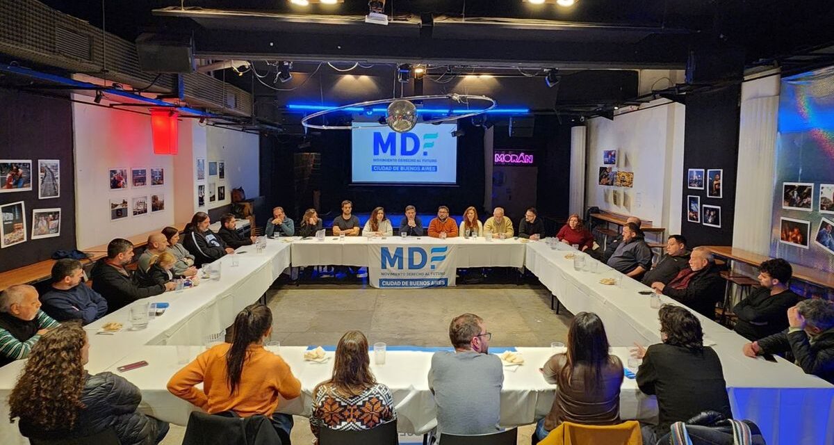 Axel Kicillof amplía su armado y suma sindicatos y agrupaciones a la mesa política del MDF de CABA