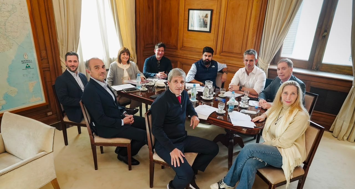 El Gobierno reúne a la mesa política y Diego Santilli recibe a gobernadores para avanzar con la agenda legislativa