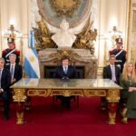The Economist advirtió por los límites del plan de Javier Milei para blindar al BCRA