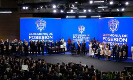 Javier Milei participó de la asunción de Abelardo De la Espriella en Colombia