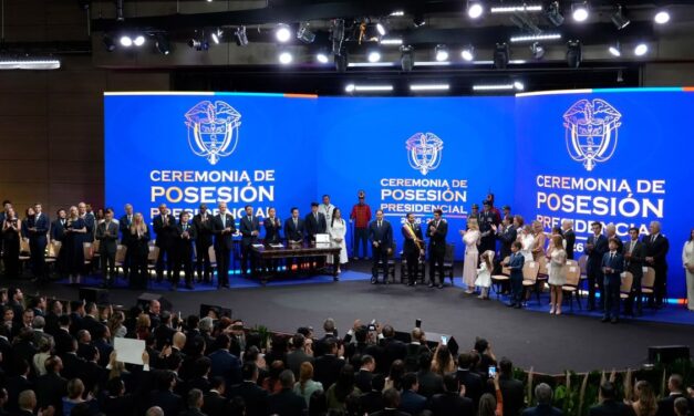 Javier Milei participó de la asunción de Abelardo De la Espriella en Colombia