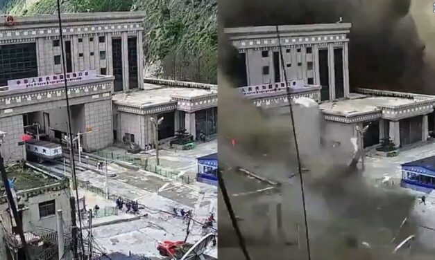Así fue el feroz paso de la riada por Nepal