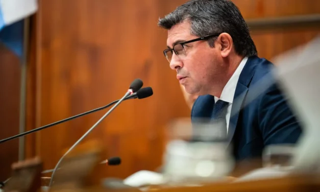 Orrego celebró la aprobación del acuerdo con Vicuña y habló de un “paso histórico”