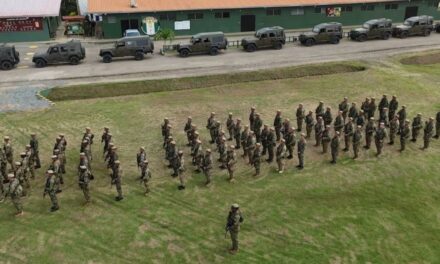 Panamá refuerza sus fronteras con controles militares tras el cambio de gobierno en Colombia