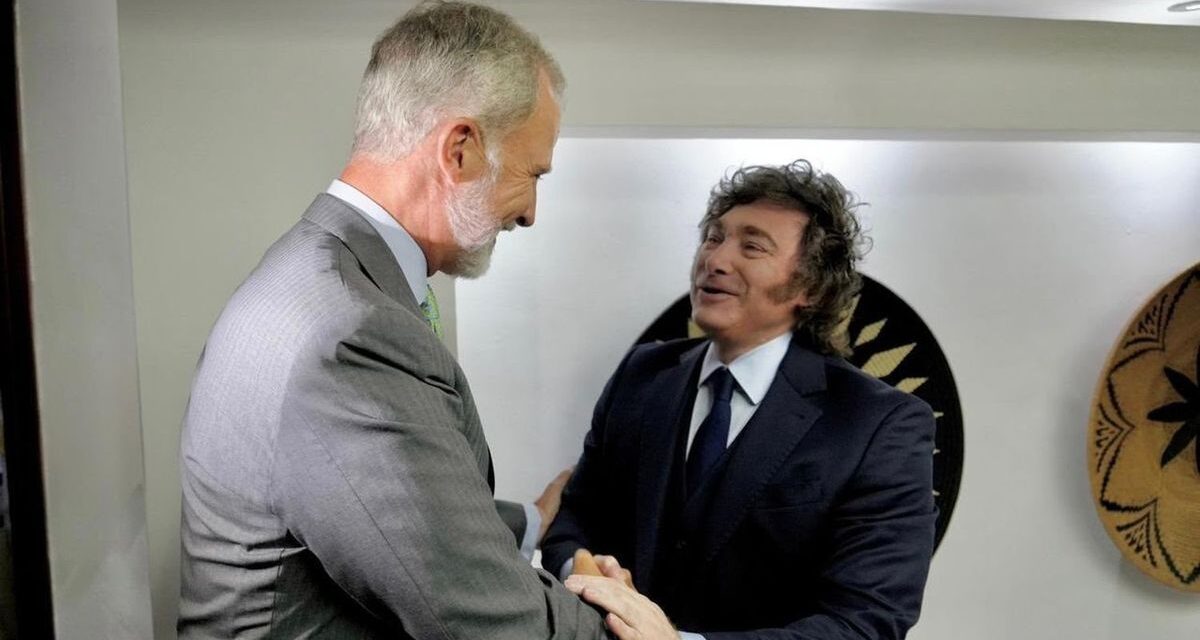 Javier Milei se reunió con el rey de España, Felipe VI, antes de la asunción de Abelardo de la Espriella en Colombia