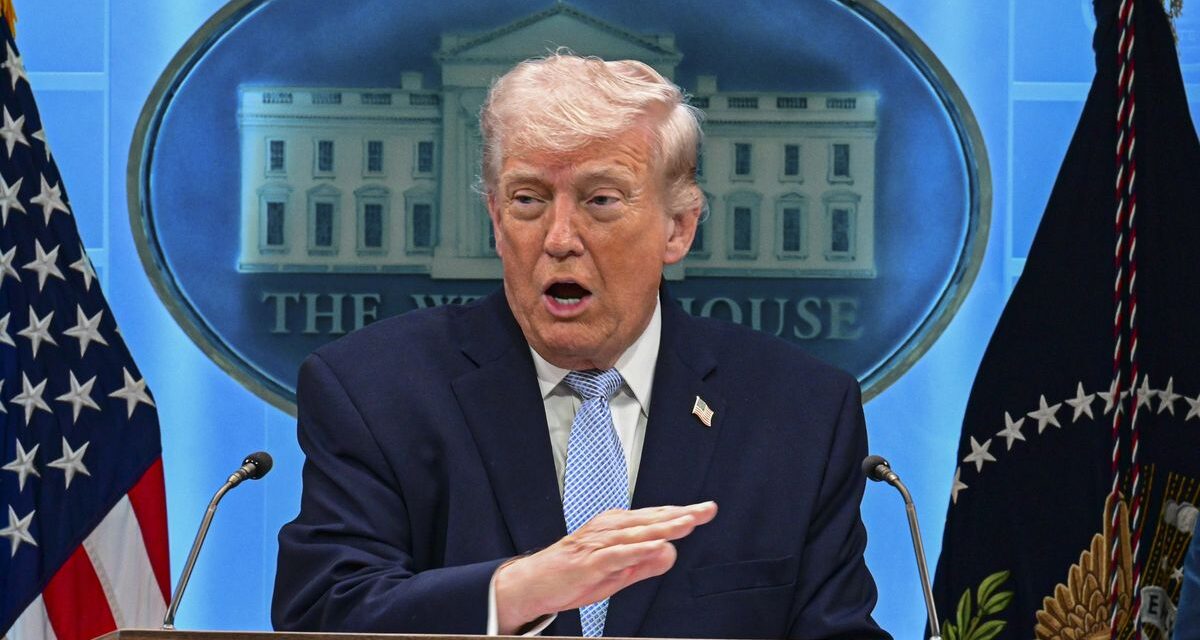 Donald Trump declaró emergencia eléctrica nacional tras el crecimiento de centros de datos de inteligencia artificial