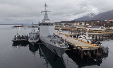 Cooperación naval bajo la sombra de una nueva tensión por el extremo austral