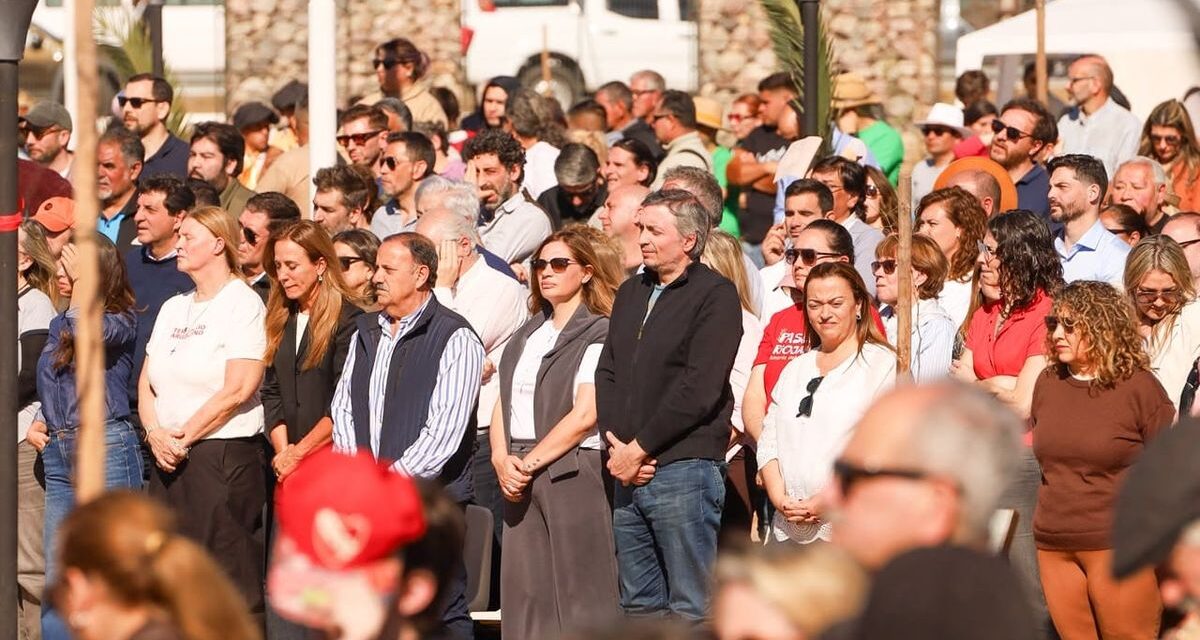 Un llamado a la unidad del PJ que tuvo ausentes