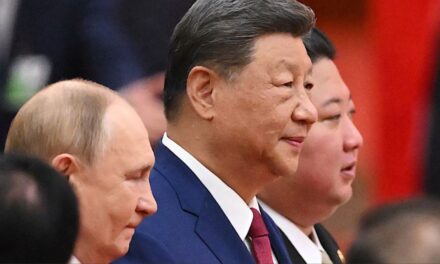 China «regala» inteligencia artificial en su disputa con EE.UU. por el control del futuro