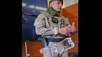 Separaron a un policía acusado de robar en un supermercado