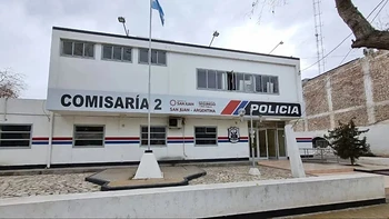 Murió un detenido dentro de una comisaría y la Justicia investiga qué ocurrió