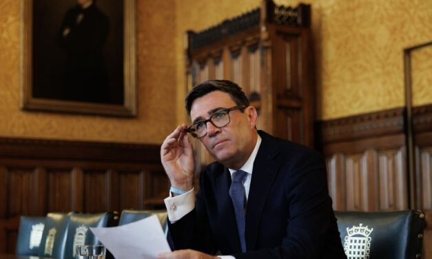 El Brexit causó más daño que beneficio