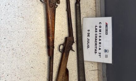 Hallaron tres rifles envueltos en una manta en un callejón de 9 de Julio