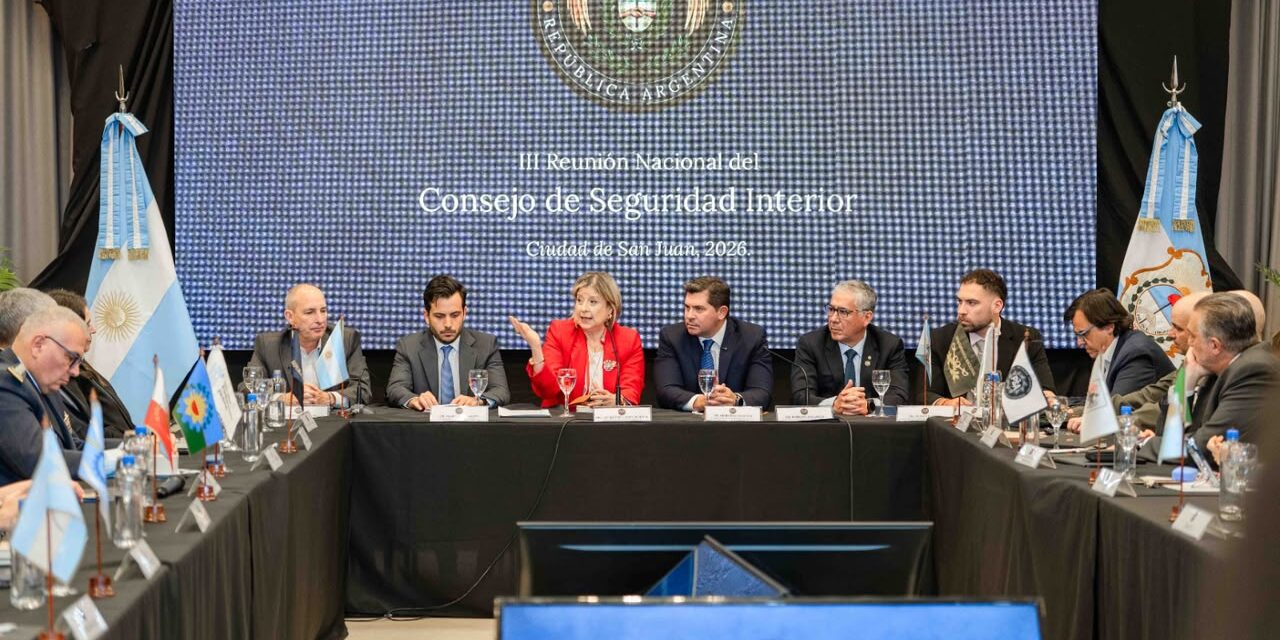 Orrego cerró el Consejo de Seguridad con un homenaje a los siete fallecidos en Valle Fértil