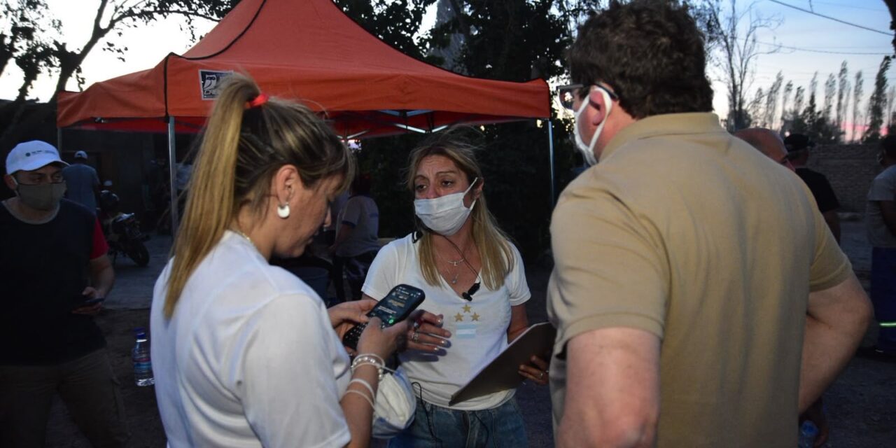 El Zonda provocó incendios en distintos sectores y activó un operativo de asistencia a familias afectadas