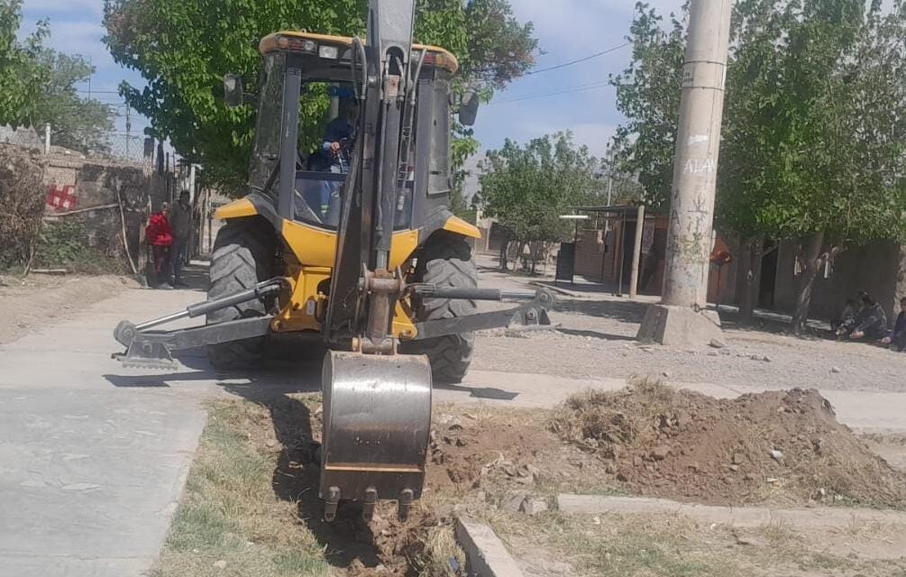 Rivadavia acelera la limpieza de desagües ante la llegada de las lluvias