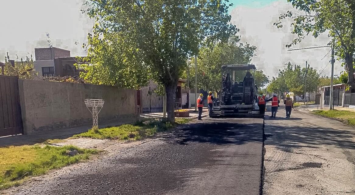 La pavimentación llega a nuevos sectores de Caucete con fondos provinciales