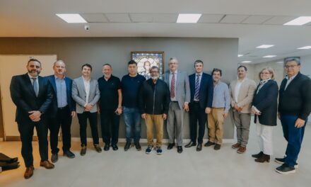 Vicuña y UOCRA acordaron nuevas condiciones para los trabajadores de alta montaña