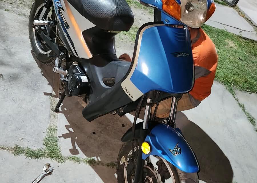 Golpearon a un conductor de Didi para robarle la moto y la abandonaron minutos después en Pocito