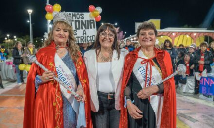 Chimbas coronó a su Reina del Adulto Mayor 2026 en una noche de emoción, música y encuentro