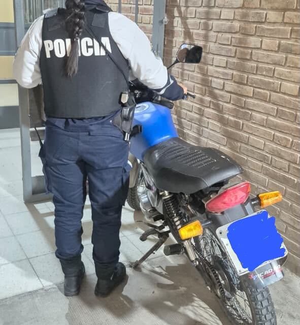 25 de Mayo: secuestraron una moto con las numeraciones del motor y cuadro adulteradas