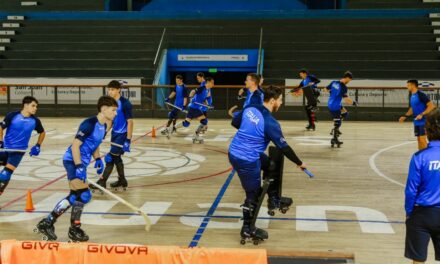 Italia ya pisa el Cantoni: comenzó la preparación para el gran desafío internacional de octubre