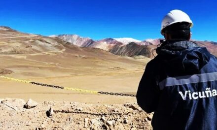 Vicuña pone en juego un contrato millonario y desata una fuerte pelea entre empresas