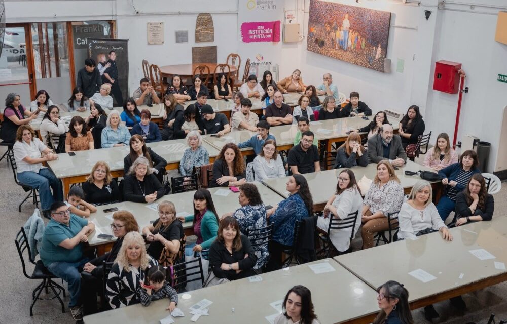 Libros, arte y comunidad