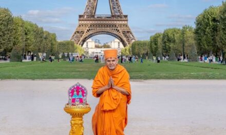 Reabrió la Torre Eiffel tras una huelga por discriminación contra trabajadoras