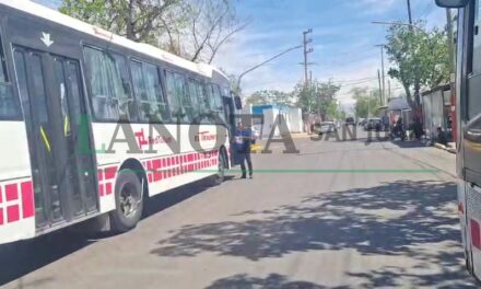 VIDEO: Mirá el reclamo de los choferes de la empresa El Triunfo, que denuncian que no los dejan prender el aire acondicionado