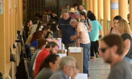 Cuestionan que la eliminación de las PASO reduzca el gasto y se reabre el debate por la reforma electoral