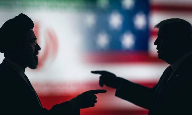 EEUU e Irán negocian una salida gradual de la guerra con el estrecho de Ormuz como moneda de cambio