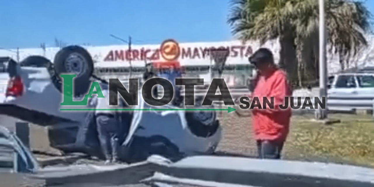 ÚLTIMO MOMENTO: impresionante vuelco frente a Café América en Santa Lucía