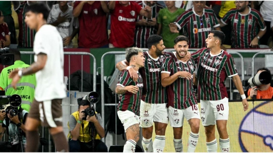 Fluminense vs Platense: el Calamar perdió 2-0 en el Maracaná y quedó comprometido en la Copa Libertadores