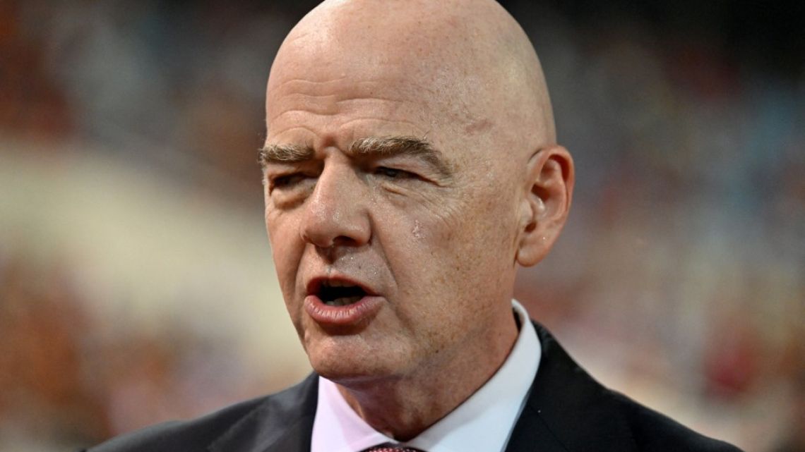 La FIFA denunció una «campaña de desprestigio» de la UEFA contra Infantino: el borrador para la reelección