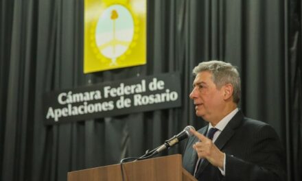 En Rosario, Horacio Rosatti reclamó a la Justicia profundizar la lucha contra el crimen organizado