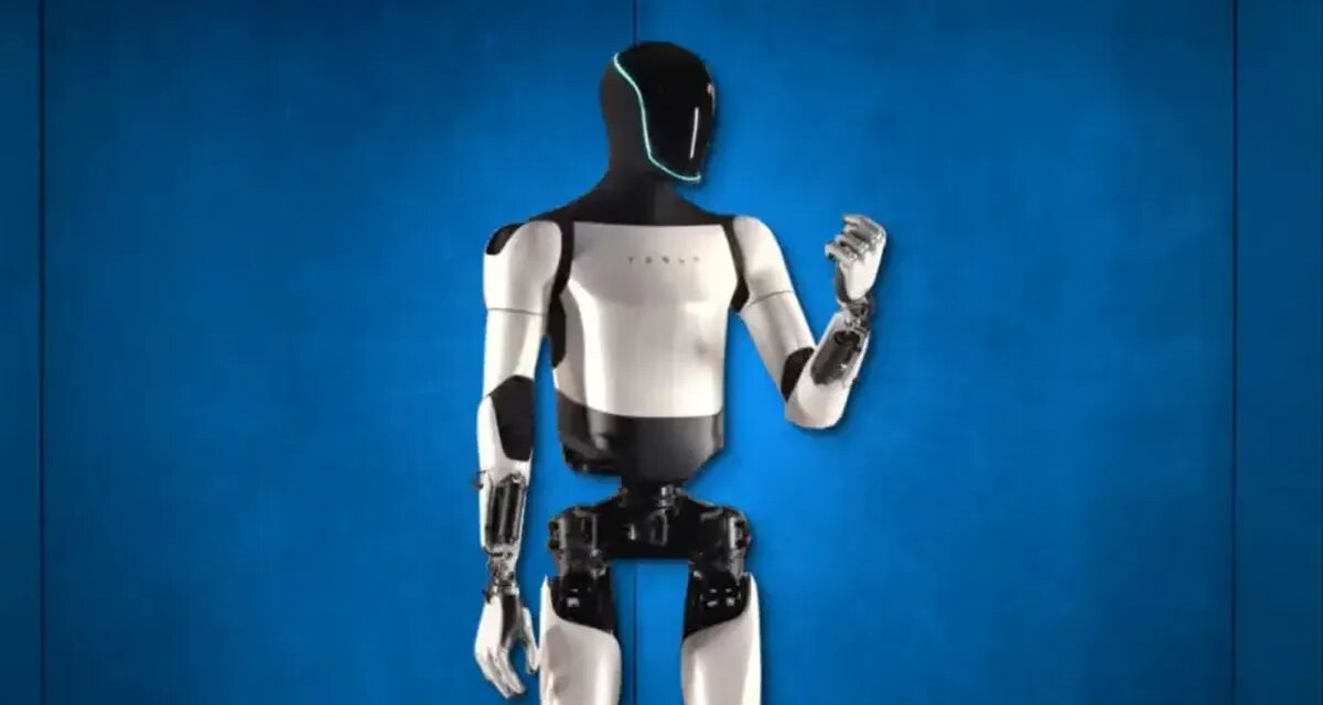 Cuándo debuta Optimus, el robot humanoide
