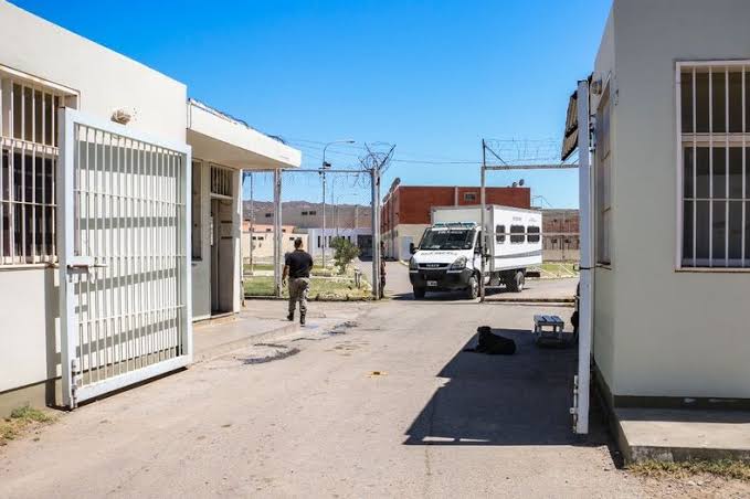 ¿Cuándo llegarán los inhibidores? Así avanzan los controles y la seguridad en el Servicio Penitenciario