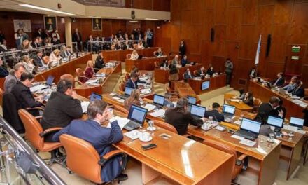 La Legislatura prepara una jornada clave para el debate del lunes
