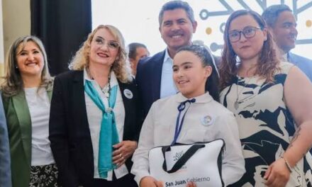 Capital concentra hoy la entrega de 2.512 computadoras a estudiantes de segundo año