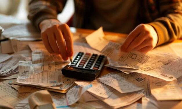 El sueldo de un sanjuanino dura menos de 15 días: advierten por el fuerte endeudamiento de las familias