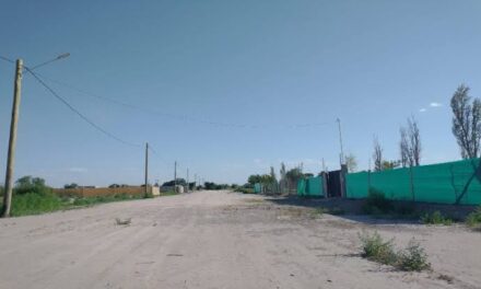 Familias de La Perla denuncian años de demoras y reclaman la entrega de sus lotes