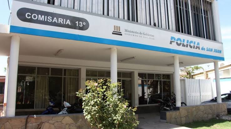 Un nene de 3 años se ahogó mientras cenaba y fue auxiliado por policías en Rivadavia